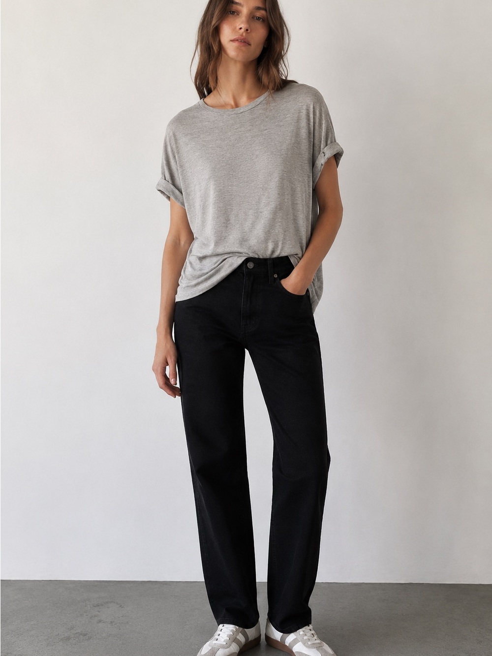 Zara Short Sleeve Tee in Light Gray | M